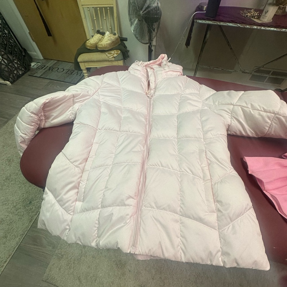 Women's Pink Puffer Jacket